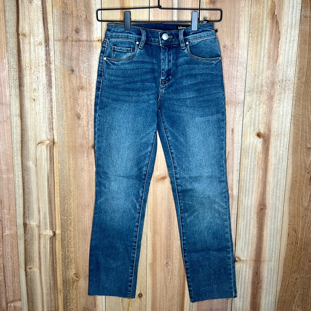 Silent NY Women’s Size 24